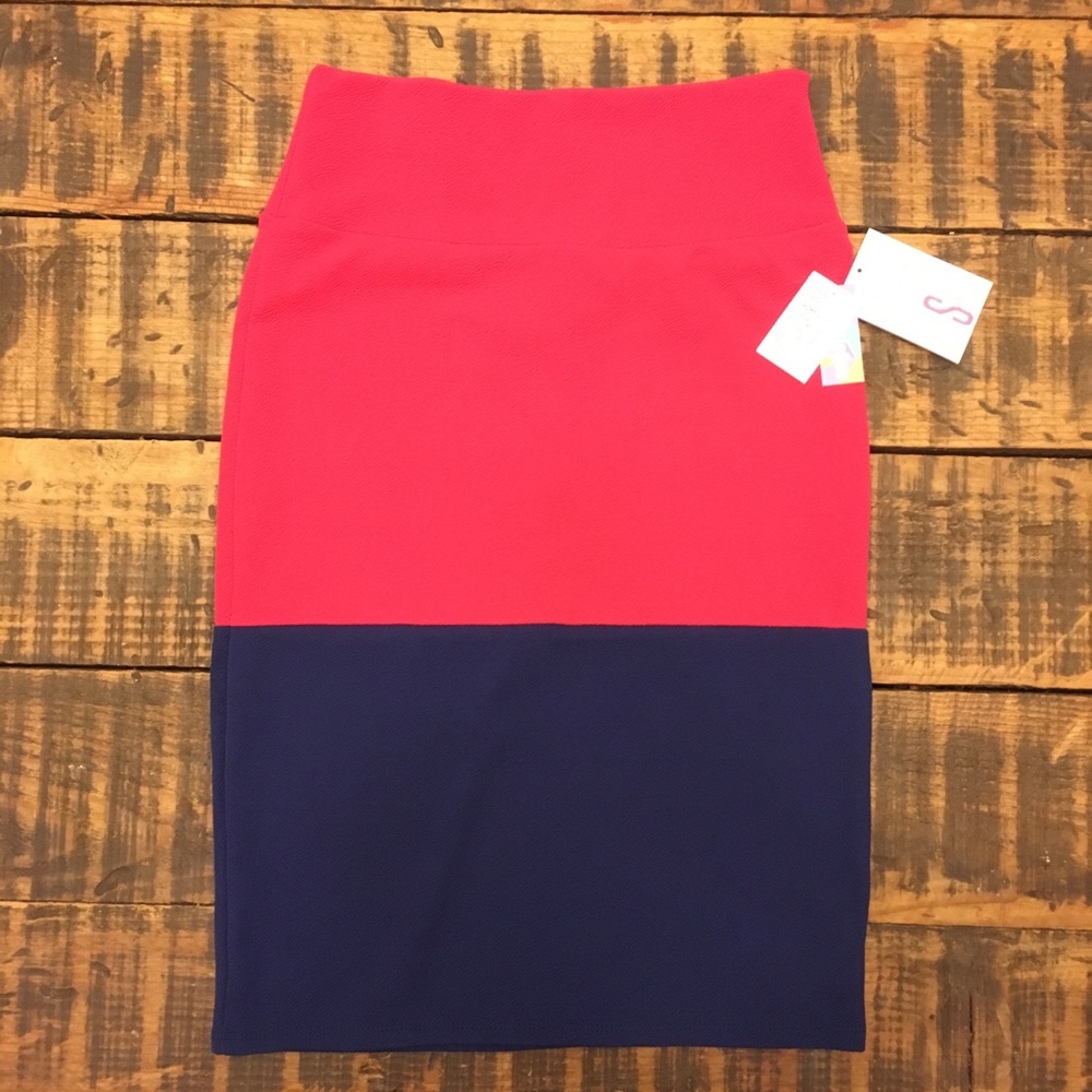 LulaRoe Cassie